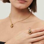 Royale Heart Locket Pendant Necklace - Image 3