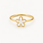Royale White Floral Ring