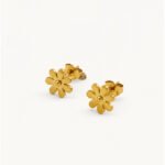 Royale Daisy Flower Stud Earrings