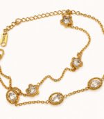 Elegant Crystal Clover Charm Gold Bracelet - Image 4